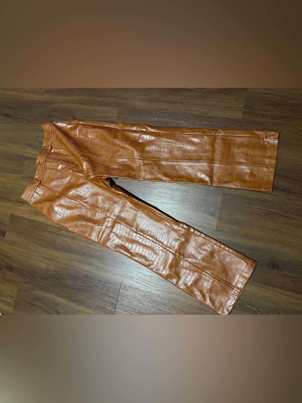 Nwot Bardot Faux Croc
Leather Pants Brown XL $175 revolve spring party - Picture 8 of 14
